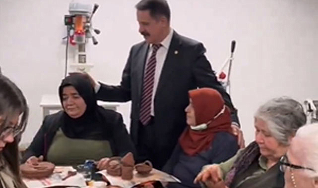 Atakum Belediyesi yaşlıların yanında 