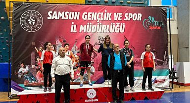 Samsun'da Masa Tenisi’nde ödüller sahiplerini buldu