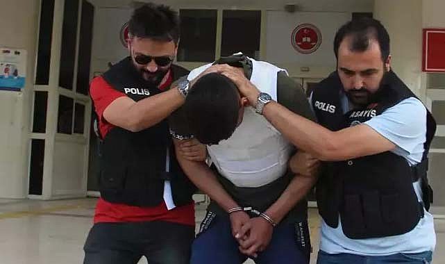 Komşusunu bilezikleri için öldürdü