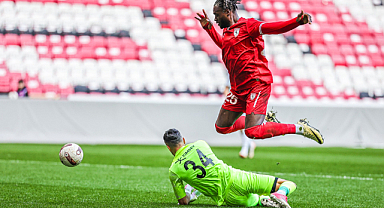 Samsunspor'da Dimata memnun etmedi!