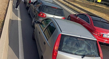 Samsun'da zincirleme trafik kazası 5 araç birbirine girdi