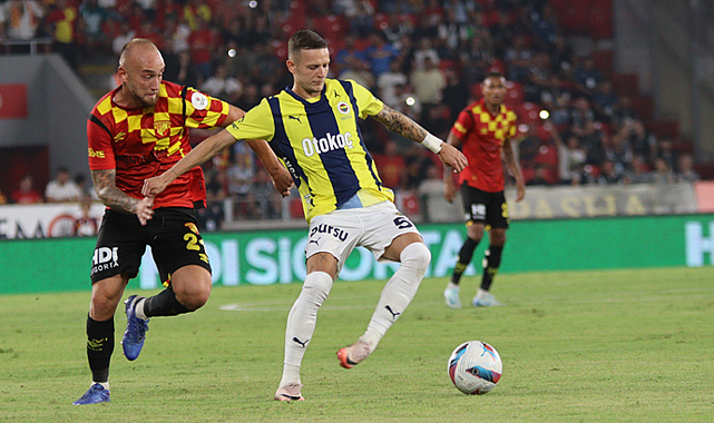 Fenerbahçe Göztepe karşısında ilk yarıyı 2 golle kapattı