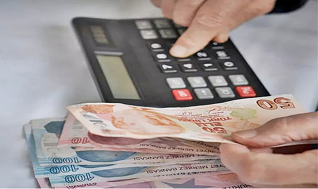 Maaşından yapılan kesintiyi faiziyle geri alacak