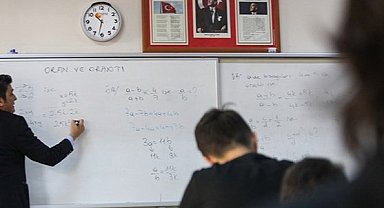 Öğretmenlere dokunanlar yandı! Hem artırımlı ceza hem tutuklama