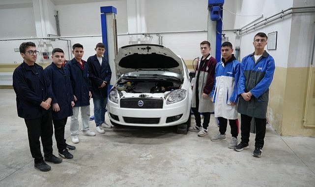 Samsun'da elektrikli araç sektörüne nitelikli eleman yetişiyor