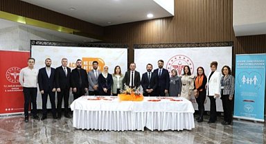 Samsun İl Sağlık Müdürü Uras'tan gereksiz ilaç kullanımı uyarısı