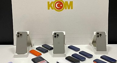 Terme’de kaçak cep telefonları ele geçirildi