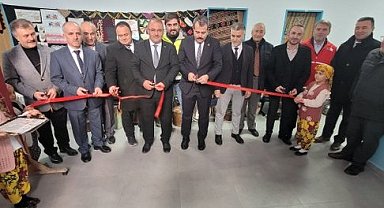 Samsun Vezirköprü'de Yerli Malı Haftası kutlandı