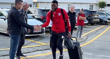 Samsunspor Eyüpspor maçı için İstanbul'a gitti