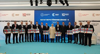 Atakum Halk Eğitimi Merkezi'nden bir kez daha Türkiye birinciliği zaferi