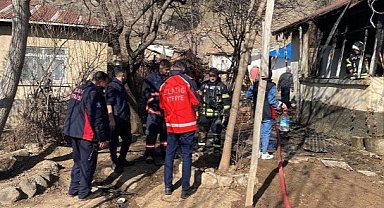 Elazığ'daki yangın faciasında ağır yaralanan genç kızdan kötü haber