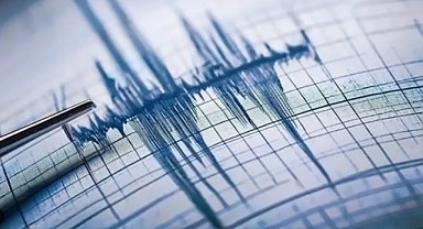 Son dakika…Kandilli duyurdu: Ege Denizi’nde 4.9 büyüklüğünde deprem!
