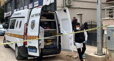 23 yaşındaki Emre Sarı apart dairede ölü bulundu