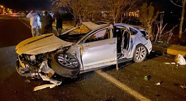 Elazığ'da devrilen otomobildeki 1 kişi öldü, 1 kişi yaralandı