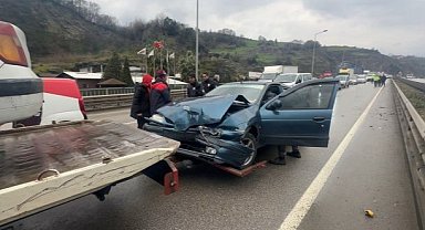 Samsun'da 4 araç birbirine girdi