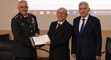 Samsun OMÜ'de İstiklal Marşı paneli düzenlendi