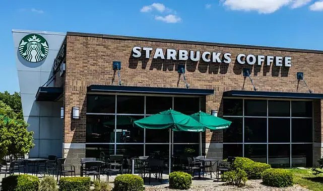 Starbucks'tan 'priz' hamlesi geldi