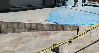 Emekli polis, vurduğu yaralıya yerde yatarken tekme attı
