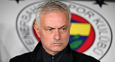 Jose Moruinho’nun yeni adresini canlı yayında duyurdular! Fenerbahçe defteri kapanıyor