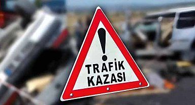 Samsun Terme'de trafik kazasında bir araç alev aldı! Kazada 3 kişi yaralandı