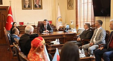 Türk Dünyası Çocuk Festivali için Samsun’a gelen çocuklar Başkan Halit Doğan'ı ziyaret etti