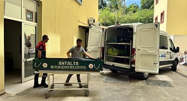 45 yaşındaki adam kendini iple asarak canına kıydı