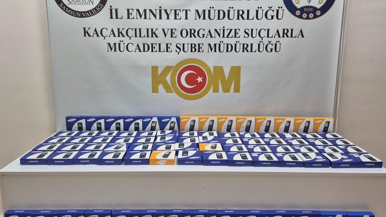 Samsun'da kaçak telefon operasyonu