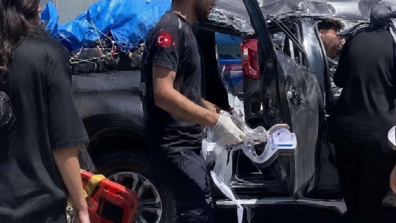17 yaşındaki feci kazada genç hayatını kaybetti! 3 kişi yaralandı