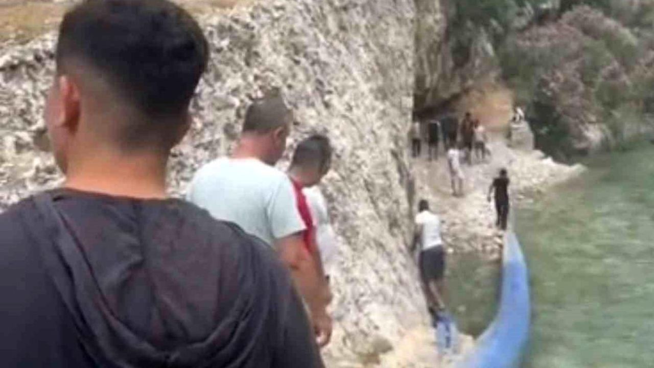 23 yaşındaki Emrullah Öztürk ırmakta boğuldu