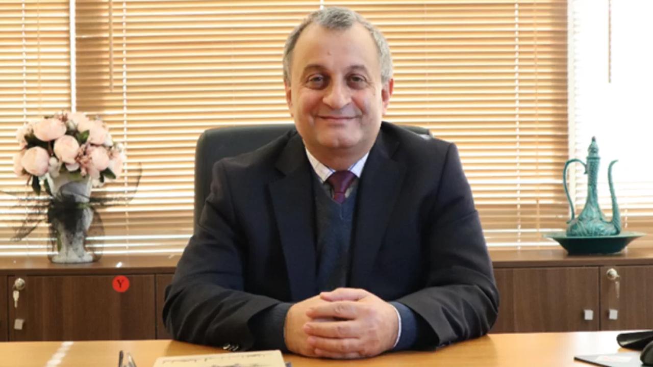 Ahmet Hamdi Atalay kimdir?