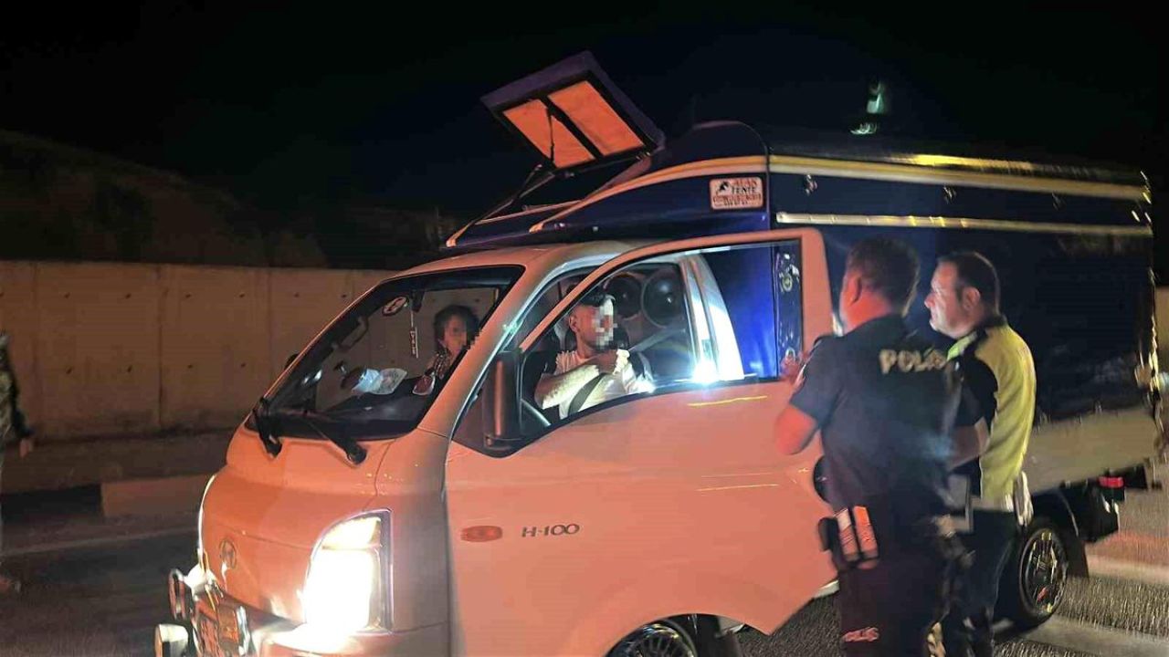 Ailesinin 'kaçırıldı' ihbarı polisi alarma geçirdi, film sahnelerini aratmayan operasyon