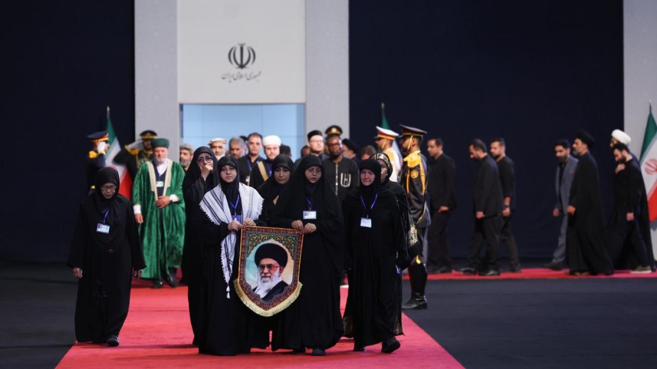 Ali Hamaney'e veda töreni!