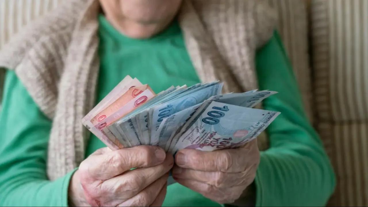 Evde bakım yardımı, 65 yaş aylığı ve engelli aylığı ne kadar oldu?