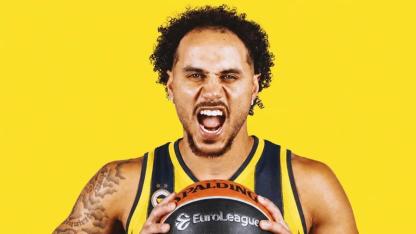Fenerbahçe Shane Larkin'i açıkladı