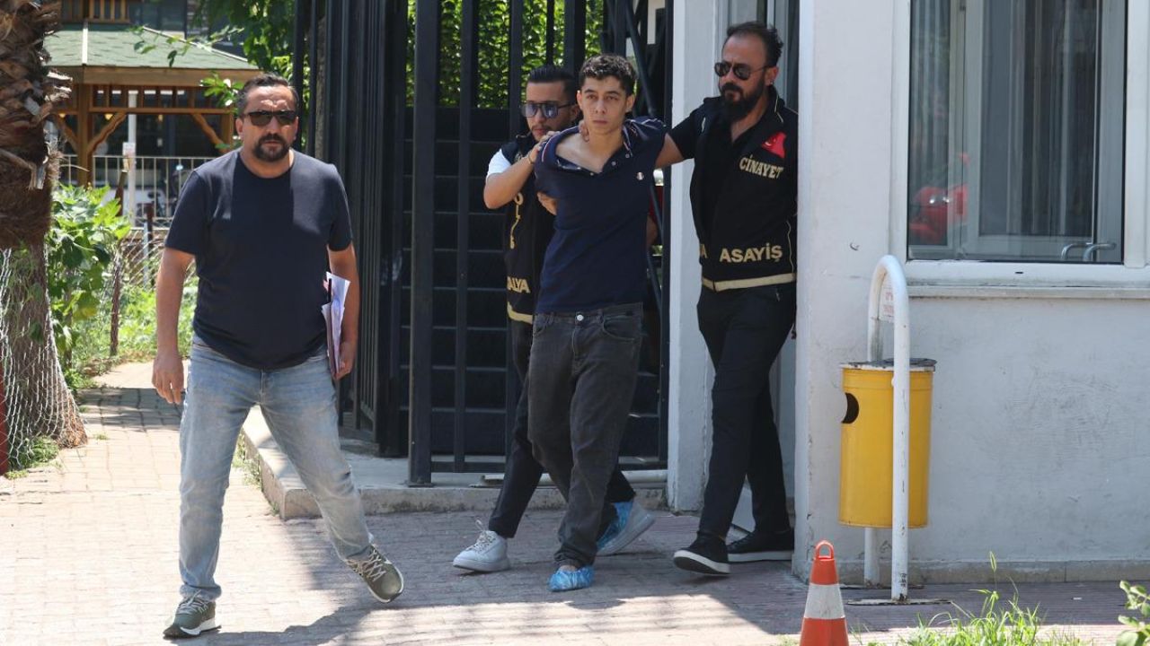 İçine şeytan girdi deyip iki ablasını boğmaya kalkıştı
