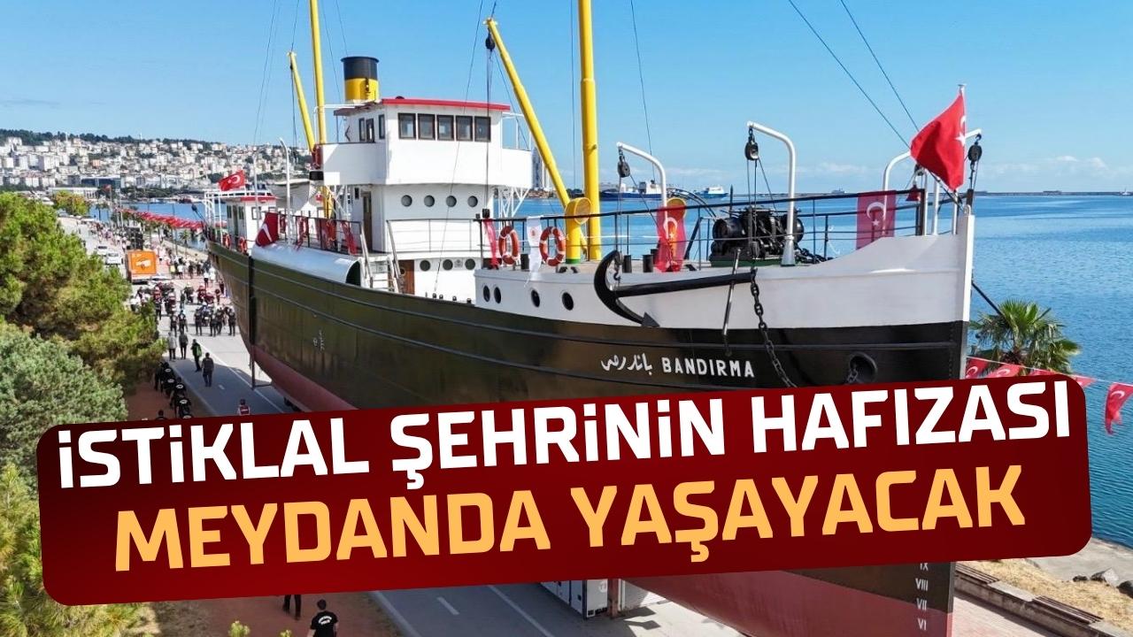 Samsun'da Bandırma Vapuru yeni yerinde: İstiklal şehrinin hafızası bu meydanda yaşayacak