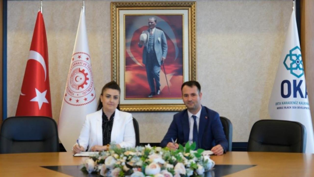 Samsun'da basın mensuplarına yapay zeka destekli medya ve dijital içerik eğitimi verilecek