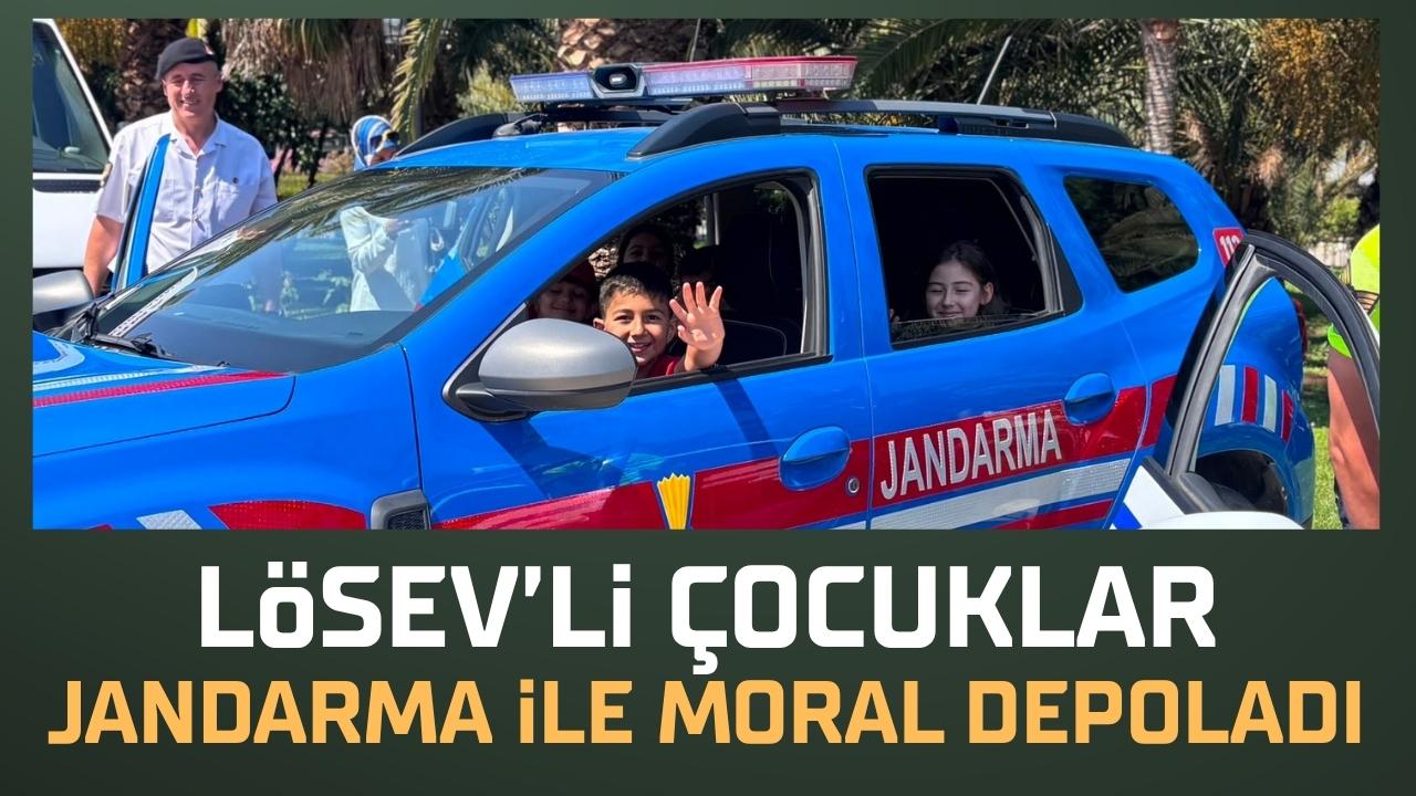Samsun'da LÖSEV'li çocuklardan jandarmaya ziyaret - gazetegercek.com.tr
