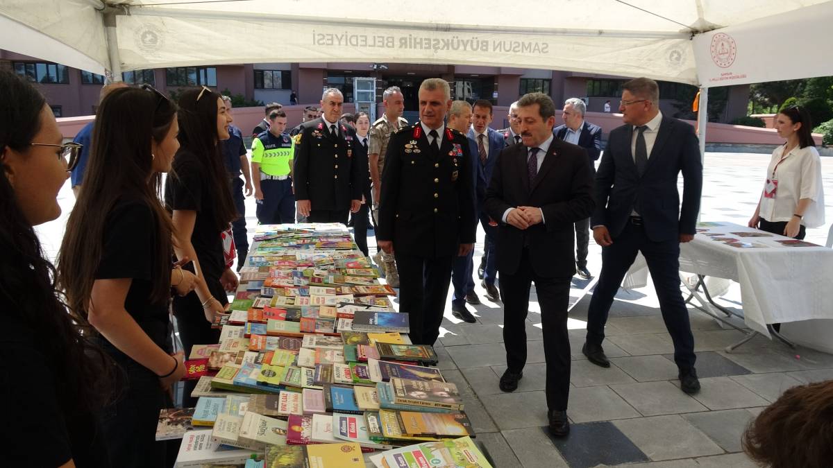 Samsun'da 3. Kitap ve Okuma Şenliği düzenlendi