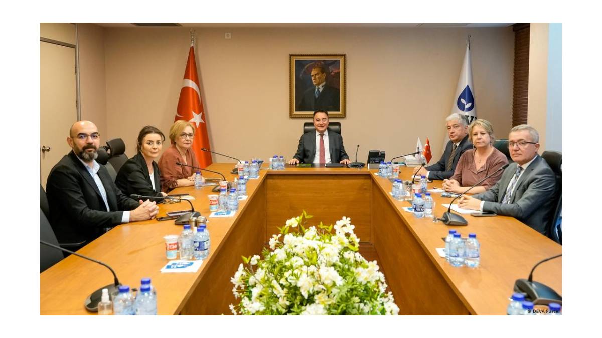 Ali Babacan yeni ittifak sinyalini verdi!