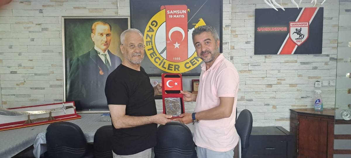 Cemiyete en anlamlı emanet! Ata toprağı gazetecilere