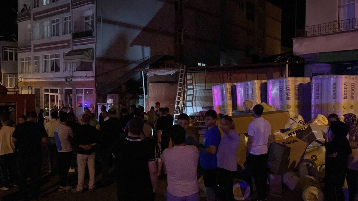Samsun Tekkeköy'de boya deposunda yangın